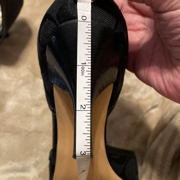 COACH Allison Black/BLK Heels - Picture 5 of 9
